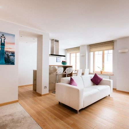 New Exclusive 2 Bedroom Apartment In Oldriga Buitenkant foto