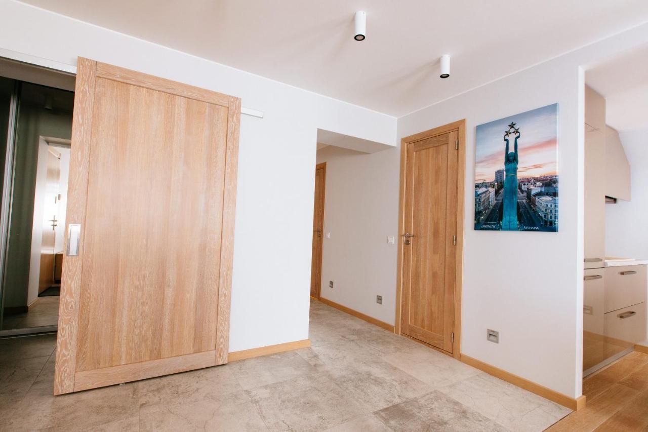 New Exclusive 2 Bedroom Apartment In Oldriga Buitenkant foto