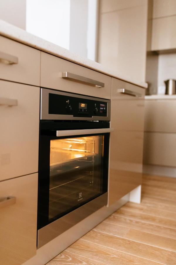 New Exclusive 2 Bedroom Apartment In Oldriga Buitenkant foto