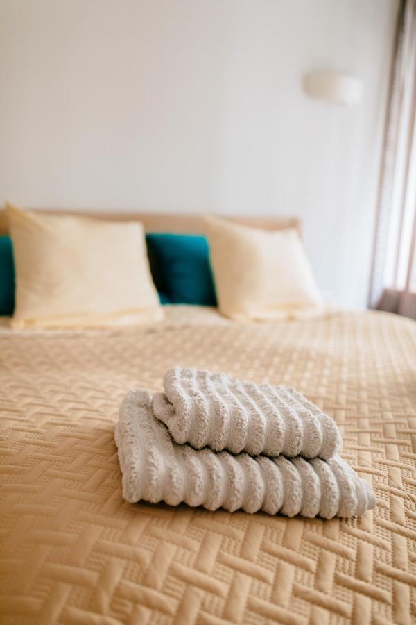 New Exclusive 2 Bedroom Apartment In Oldriga Buitenkant foto